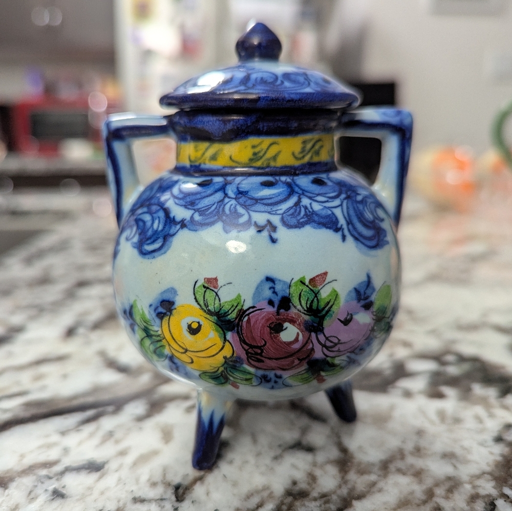 Vintage Hand-Painted  Small Ceramic Vase with Floral Design by Vestal Alcobaça. 